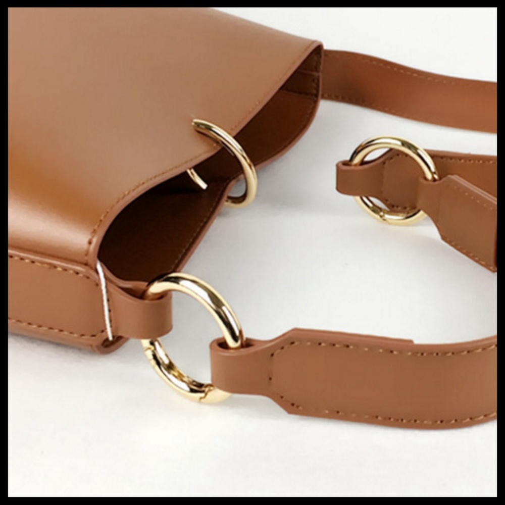 NEW PARIS Bucket Bag - Picture 5 of 8